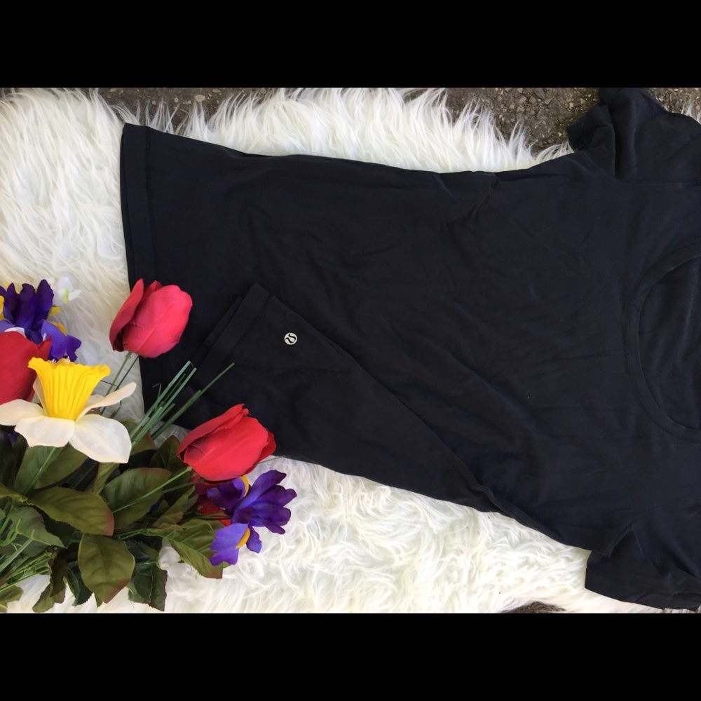 Basic Lululemon Black Shirt - image 4